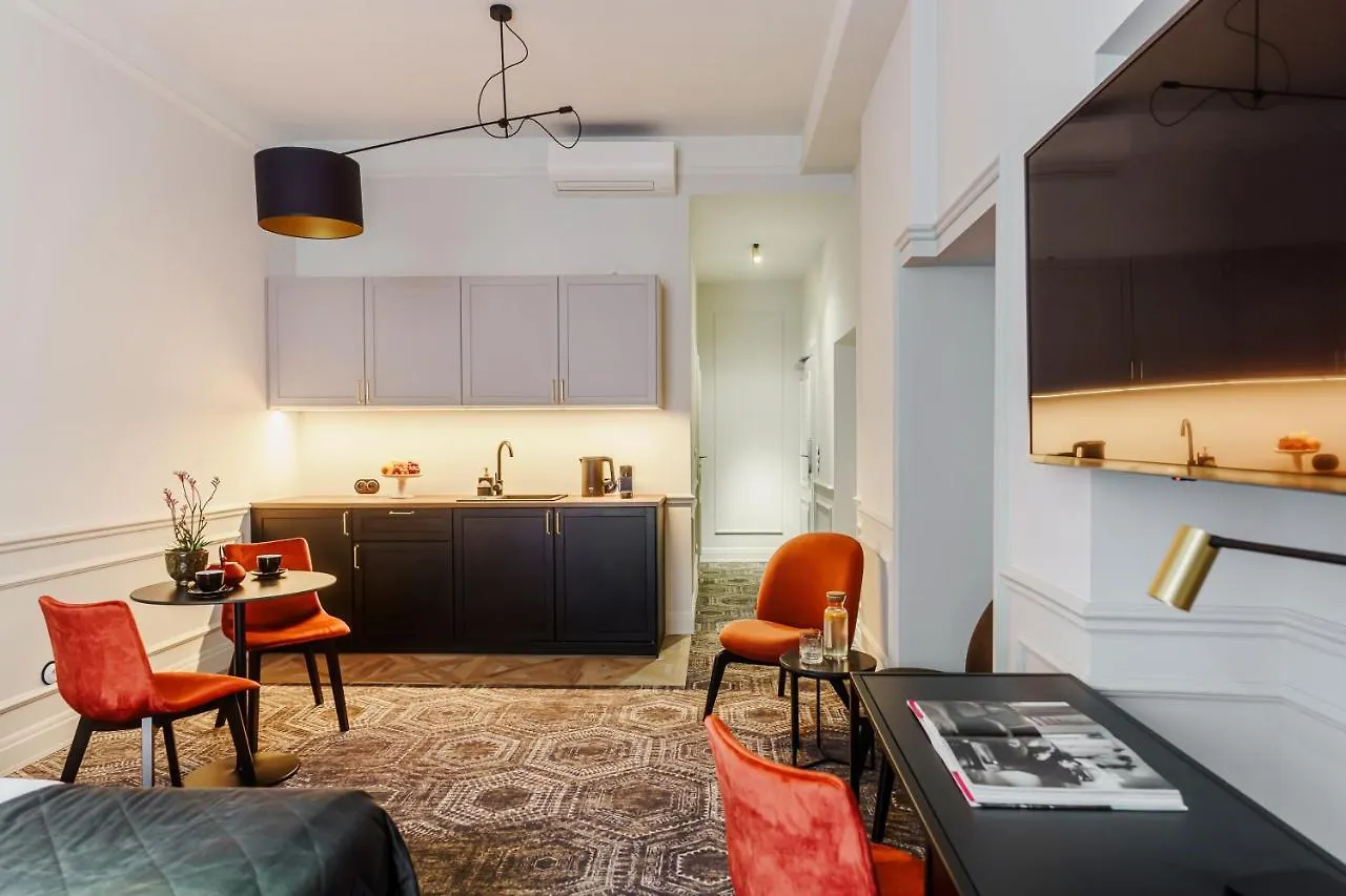 N33 Premium Apartments Old Town Krakow - Destigo Hotels