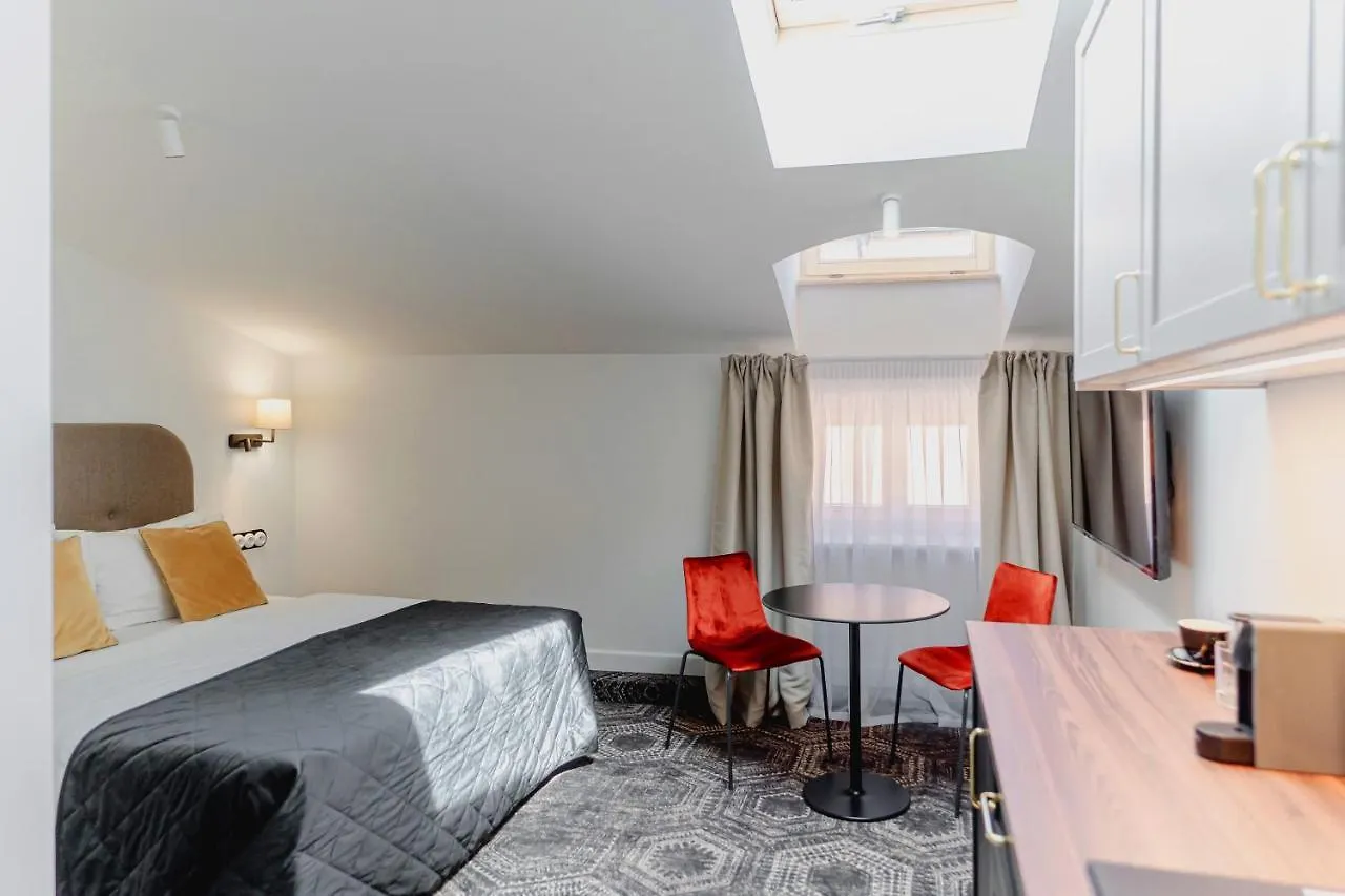 N33 Premium Apartments Old Town Krakow - Destigo Hotels 0*,