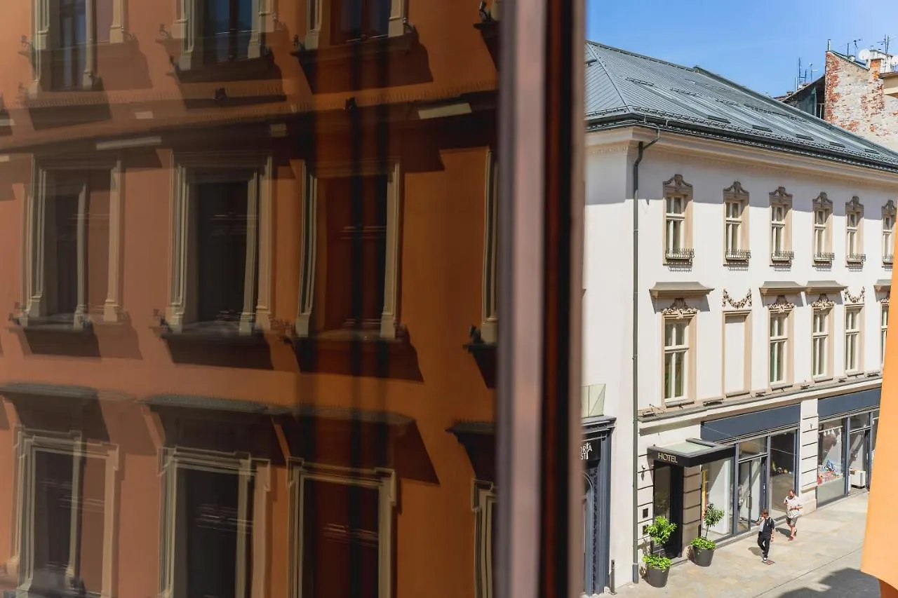 N33 Premium Apartments Old Town Krakow - Destigo Hotels Πολωνία