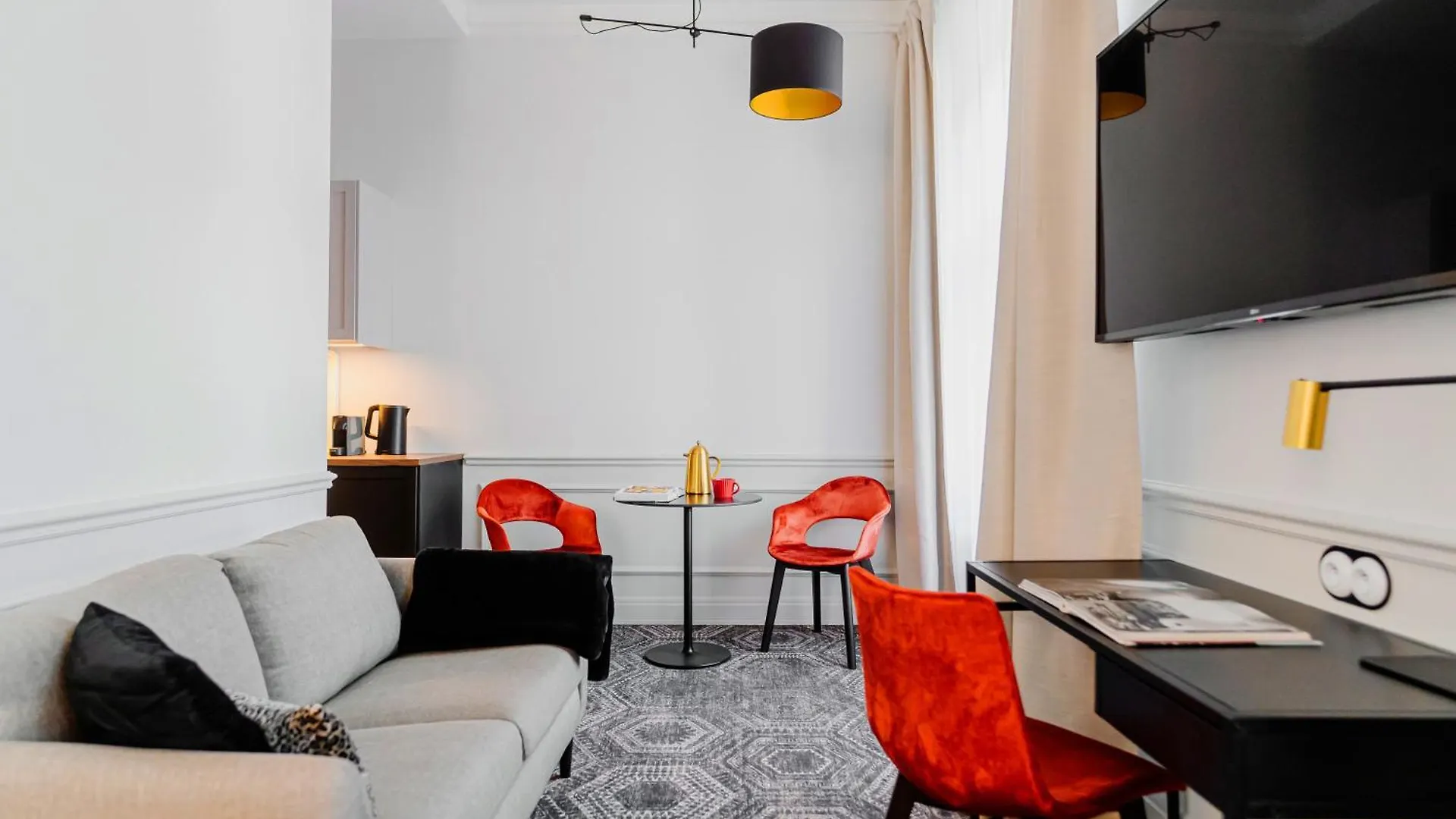 N33 Premium Apartments Old Town Krakow - Destigo Hotels